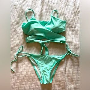 Simple and bright swim